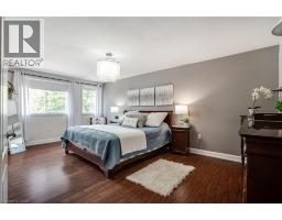 163 BOOK Road W - 25