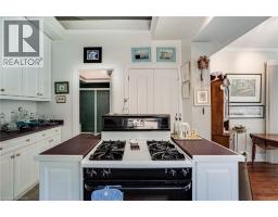 163 BOOK Road W - 33