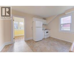 86 ALBERT Street - 31