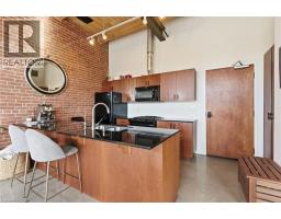 85 SPRUCE Street N UnitNo. 203 - 10