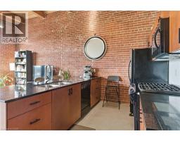 85 SPRUCE Street N UnitNo. 203 - 12