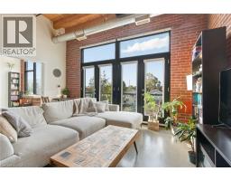 85 SPRUCE Street N UnitNo. 203 - 16