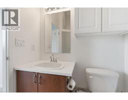 85 SPRUCE Street N UnitNo. 203 - 31