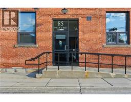 85 SPRUCE Street N UnitNo. 203 - 5