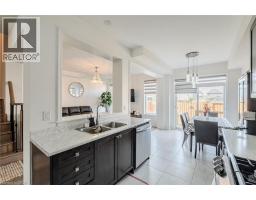 36 MUNRO CIRCLE - 12