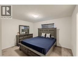 36 MUNRO CIRCLE - 22