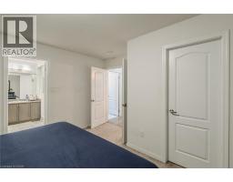 36 MUNRO CIRCLE - 23