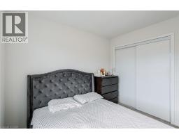 36 MUNRO CIRCLE - 33