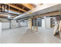 175 CAMPBELL Street - 32