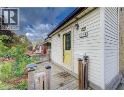 174 UNION Street E - 3