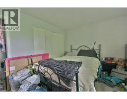 46 BIRCHCLIFF Avenue - 13