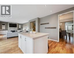 55 WAKEFIELD Street - 15