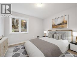 55 WAKEFIELD Street - 35