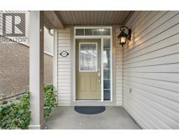 55 WAKEFIELD Street - 4