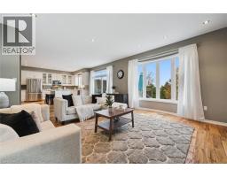 55 WAKEFIELD Street - 9