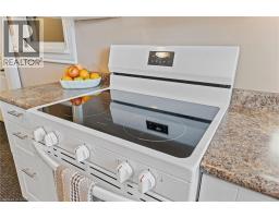 18 LAIDLAW Street - 15