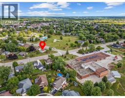 18 LAIDLAW Street - 47