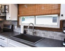 144 VICTORIA Street - 13