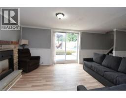 144 VICTORIA Street - 22