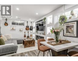 132A SCOTT Avenue - 32