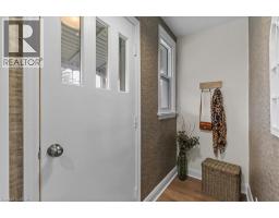 388 LANCASTER Street W - 5