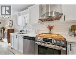 46 FORLER Street - 13