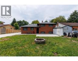 18 SILVERDALE Crescent - 21