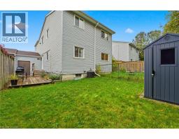 11 HILLBROOK Crescent - 21