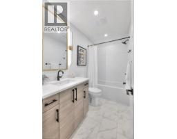 261 WOODBINE Avenue UnitNo. 86 - 21