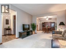 2 PEREGRINE Crescent - 10