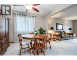 2 PEREGRINE Crescent - 14