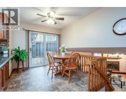 2 PEREGRINE Crescent - 24