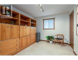 2 PEREGRINE Crescent - 39