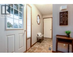 2 PEREGRINE Crescent - 8