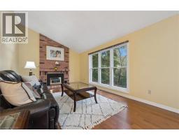 41 MANITOULIN Crescent - 12