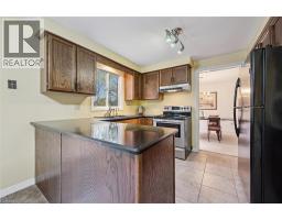 41 MANITOULIN Crescent - 17