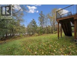 41 MANITOULIN Crescent - 40