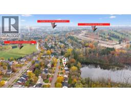 41 MANITOULIN Crescent - 45