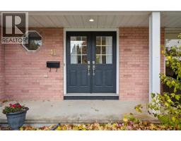 41 MANITOULIN Crescent - 5