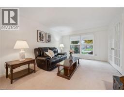 41 MANITOULIN Crescent - 9