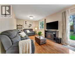 476 KINGSCOURT Drive UnitNo. 19 - 18