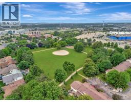 476 KINGSCOURT Drive UnitNo. 19 - 34