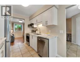 476 KINGSCOURT Drive UnitNo. 19 - 9