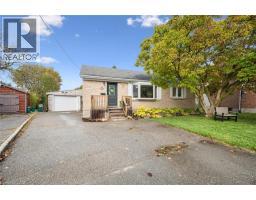 36 ENGLEWOOD Place - 1