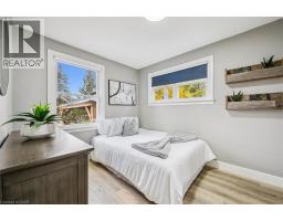 36 ENGLEWOOD Place - 16