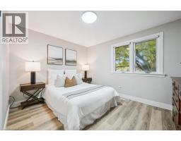 36 ENGLEWOOD Place - 18