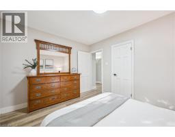 36 ENGLEWOOD Place - 19