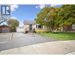 36 ENGLEWOOD Place - 3