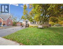 36 ENGLEWOOD Place - 4