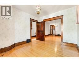 43 MCNAUGHTON Street - 10